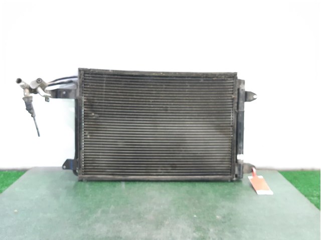 Condensador / radiador de ar condicionado para volkswagen golf vi variant (aj5) (2007-2009) 1K0298403