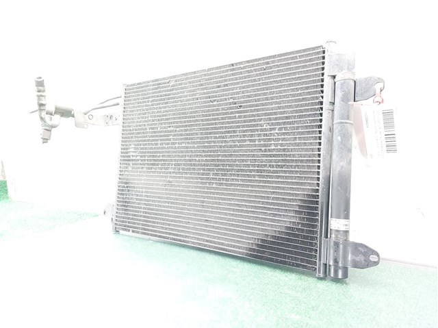Condensador / radiador de ar condicionado para volkswagen golf vi variant (aj5) (2007-2009) 1K0298403A
