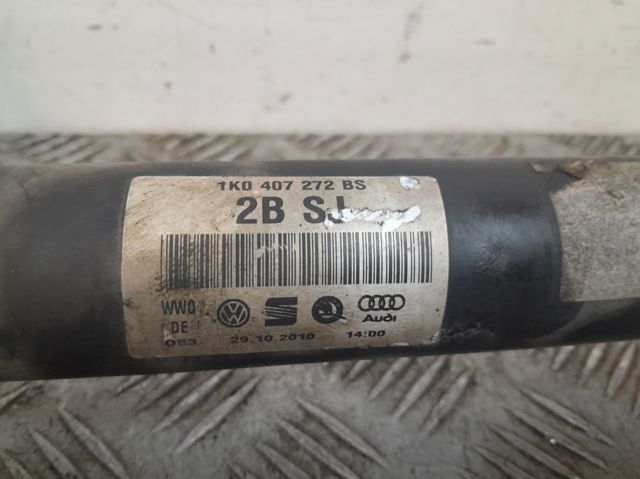 VAG 1K0407272BS Полуось (привод) передняя правая в наличии Украина