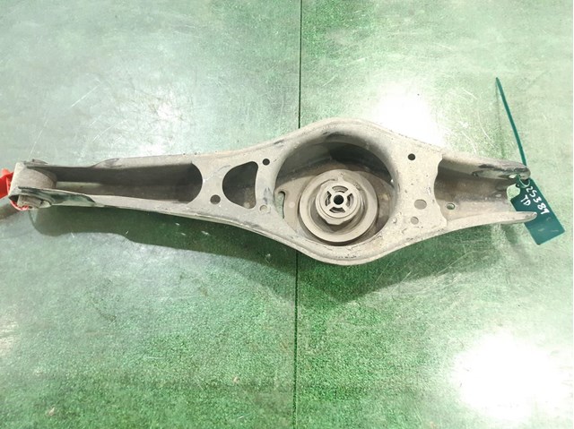Braço de suspensão inferior traseiro esquerdo para Volkswagen Tiguan (5N2) T1 Bluemotion / 04.11 - 12.15 CFF 1K0505311AB
