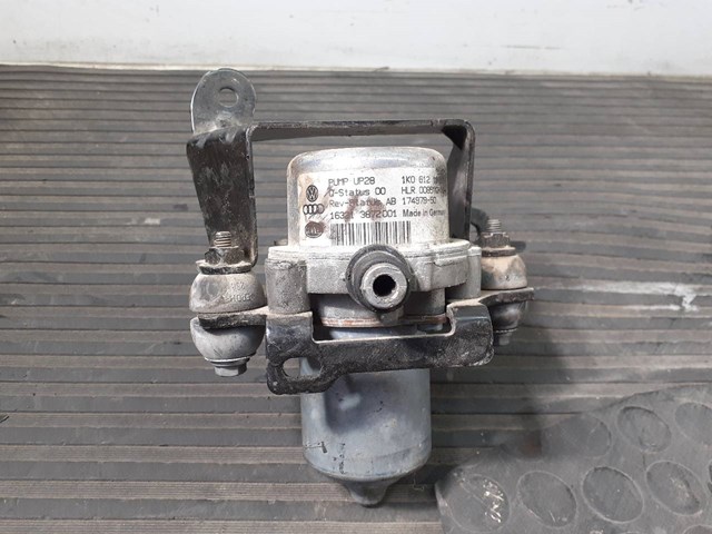 Depressor de freio / bomba de vácuo para volkswagen golf VII 1.0 TSI CHZC 1K0612181F