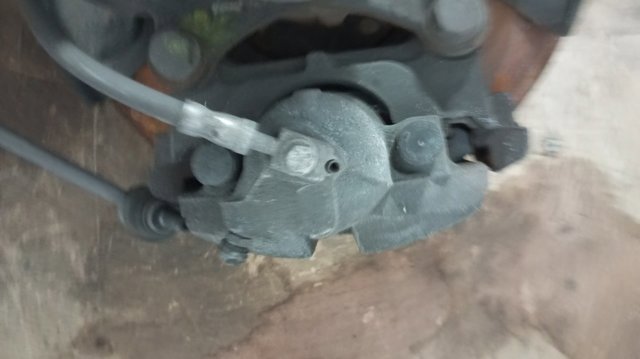 VAG 1K0615124F Суппорт тормозной передний правый в наличии Хмельницкий