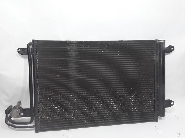 Condensador / radiador de ar condicionado para skoda octavia sedan (1z3) 2.0 tdi 16v bkd 1K0820411AD