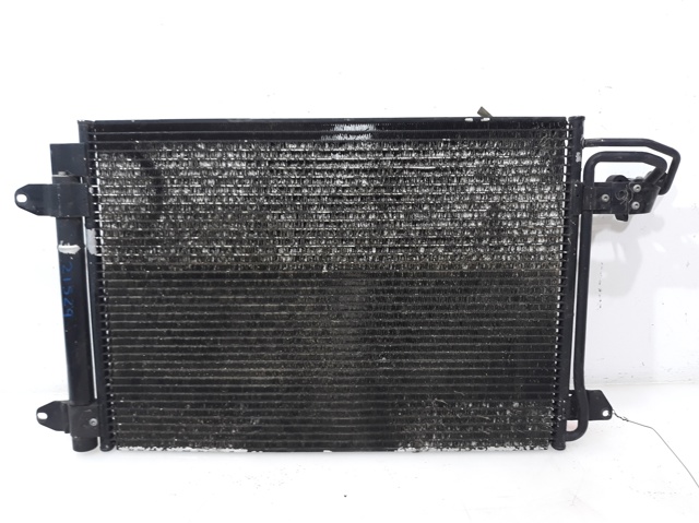 Condensador de ar condicionado / radiador para assento Altea (5P1) (2010-2011) 1.6 TDI CAYC 1K0820411AK