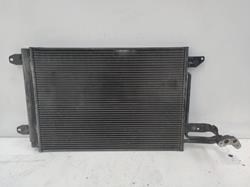 Condensador / radiador de ar condicionado para volkswagen golf v (1k1) 1.9 tdi 1K0820411E