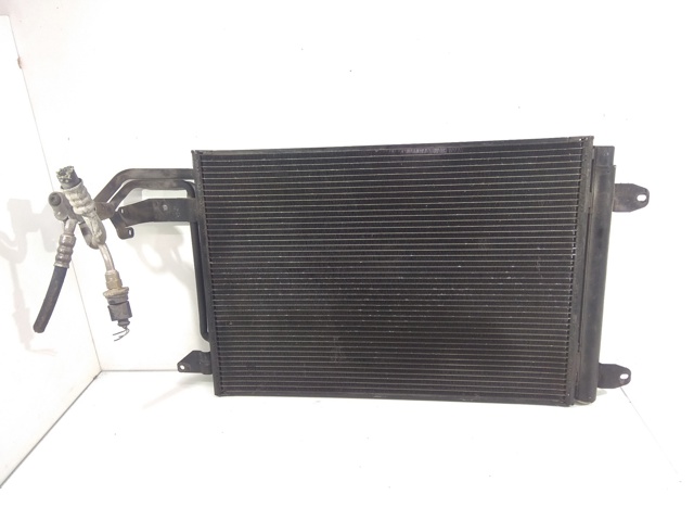Condensador / radiador de ar condicionado para skoda octavia ii combi 1.9 tdi bkc 1K0820411E
