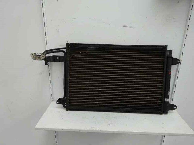 Condensador / radiador  aire acondicionado para audi a3 1.9 tdi bkc 1K0 820 411 G