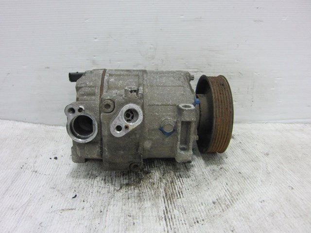 Compressor de ar condicionado para volkswagen golf v (1k1) (2003-2008) 2.0 tdi 16v bkd 1K0820803N