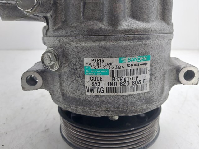 Compressor de ar condicionado para volkswagen golf v 2.0 tdi 16v bkd 1K0820808F