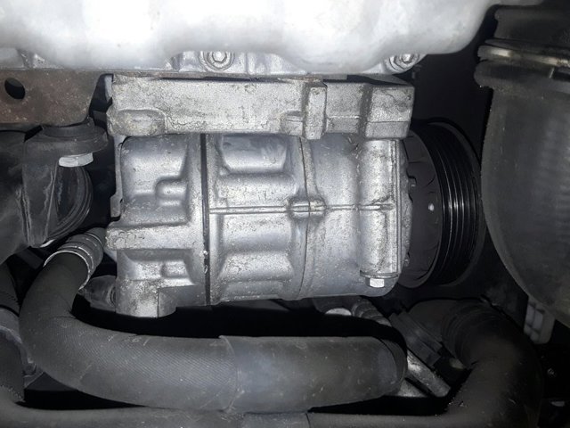 Compressor de ar condicionado para volkswagen touran (1t1,1t1) (2003-2010) 2.0 tdi bkd 1K0820859F