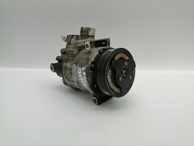 Compressor de ar condicionado para volkswagen golf v (1k1) (2003-2008) 2.0 tdi 16v bkd 1K0820859F