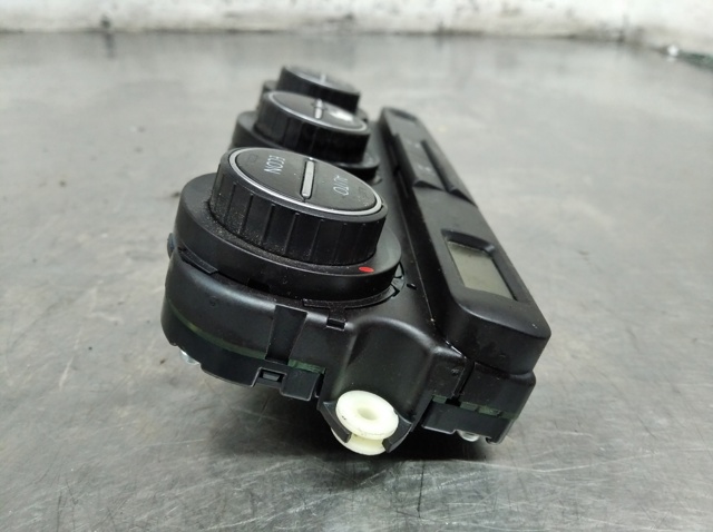 Unidade de controlo dos modos de aquecimento/condicionamento Volkswagen Golf 5 1K1