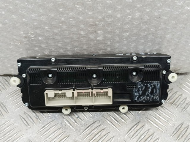 Unidade de controlo dos modos de aquecimento/condicionamento Volkswagen Golf 5 1K1