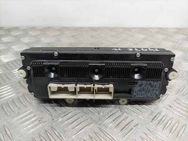 Unidade de controlo dos modos de aquecimento/condicionamento Volkswagen Golf 5 1K1