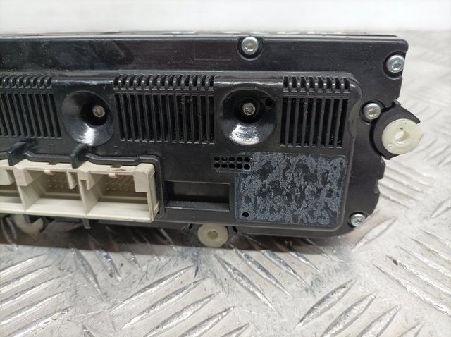 Unidade de controlo dos modos de aquecimento/condicionamento Volkswagen Golf 5 1K1