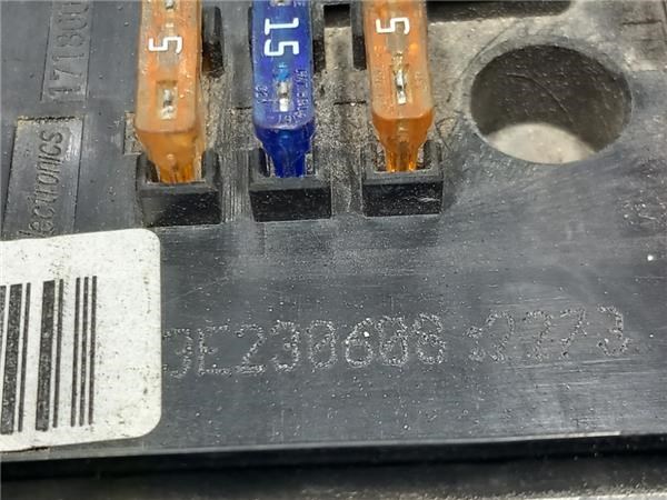 VAG 1K0937124P Блок предохранителей в наличии Запорожье