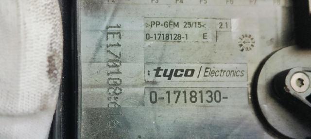 Unidade de dispositivos de segurança Seat Altea 5P5, 5P8