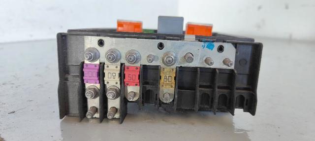 Unidade de dispositivos de segurança Seat Altea 5P5, 5P8