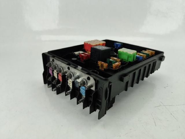 Unidade de dispositivos de segurança Seat Altea 5P5, 5P8