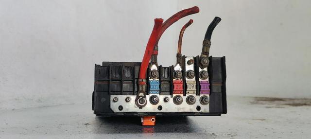 Unidade de dispositivos de segurança Seat Altea 5P5, 5P8