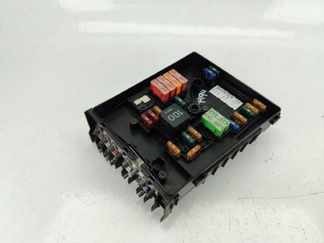 Unidade de dispositivos de segurança Seat Altea 5P5, 5P8