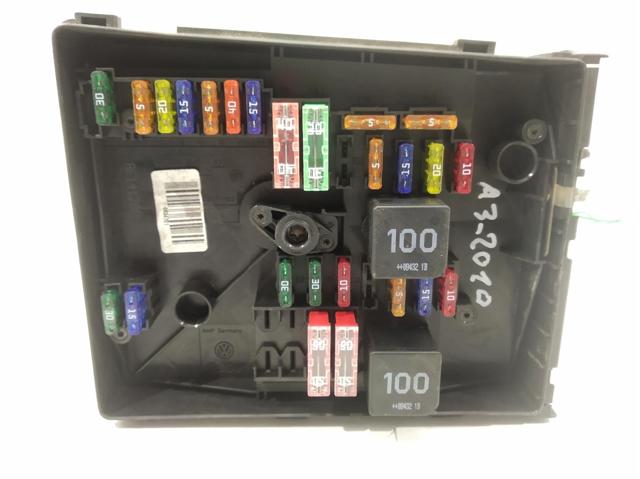 Relés / fusíveis caixa para volkswagen golf v (1k1) (2003-2008) 1.9 tdi bkc 1K0937125C