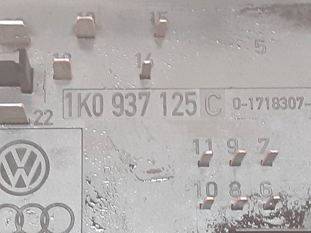1K0937125C Блок предохранителей купить Днепр