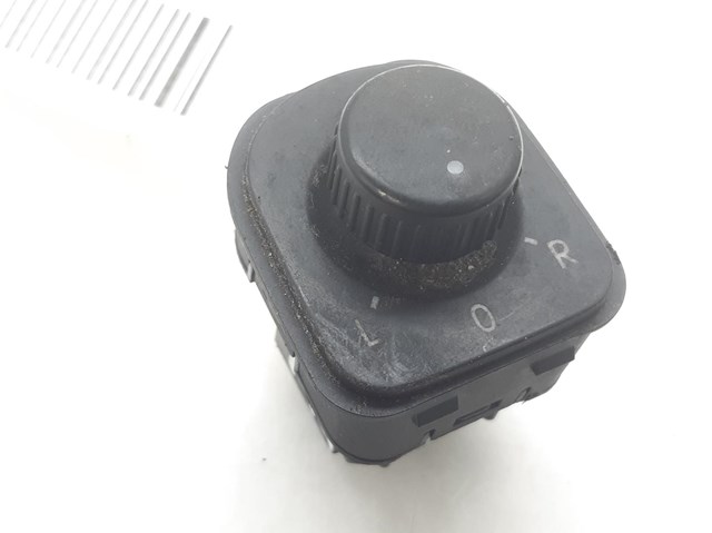 Controle retrovisor para Volkswagen Passat 2.0 TDI 16V BKP 1K0959565K