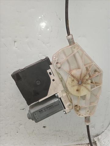 1K0959702L VAG Мотор стеклоподъемника двери передней правой купить в Николаев