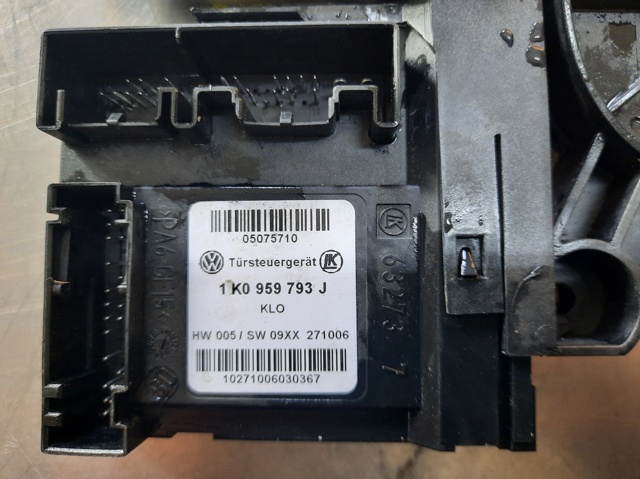 VAG 1K0959703F Мотор стеклоподъемника двери задней левой в наличии Ужгород
