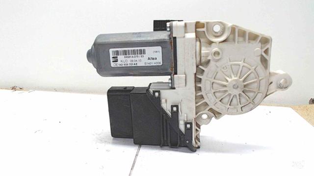 VAG 1K0959704AE Мотор стеклоподъемника двери задней правой в наличии Чернигов