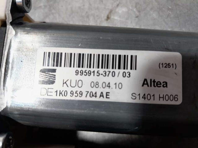 1K0959704AE VAG Мотор стеклоподъемника двери задней правой купить в Николаев