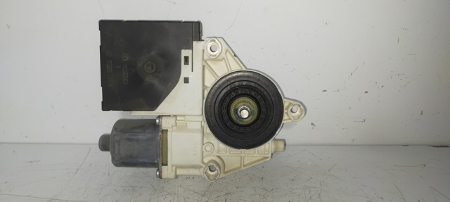 Unidade de conforto Volkswagen Passat 3C2