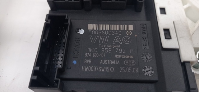 Unidade de conforto Volkswagen Passat 3C2