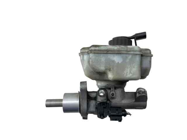 Cilindro mestre do freio 1K1614019K VAG