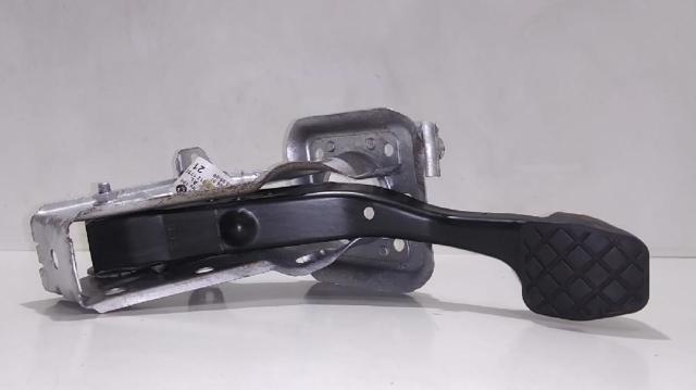 Pedal de embraiagem Audi A3 8PA
