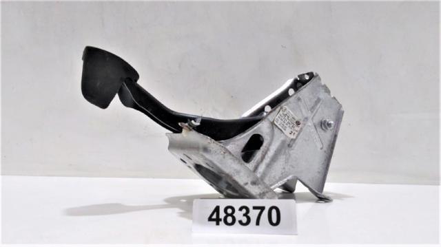 Pedal de embraiagem Audi A3 8PA