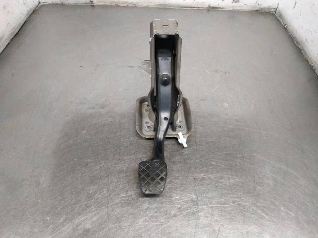 Pedal de embraiagem Audi A3 8PA