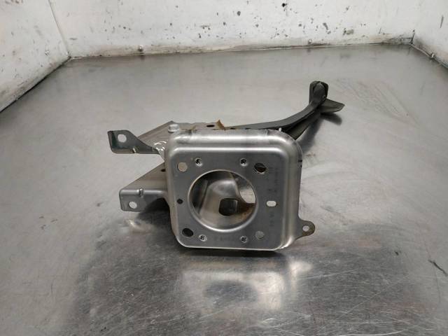 Pedal de embraiagem Audi A3 8PA