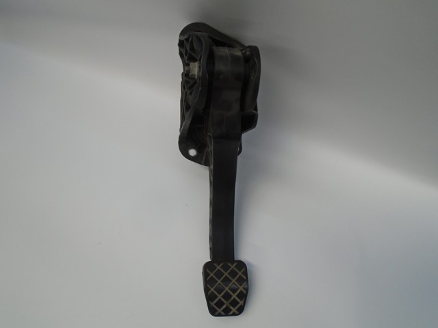 Pedal de embraiagem 1K1721321E VAG/Seat