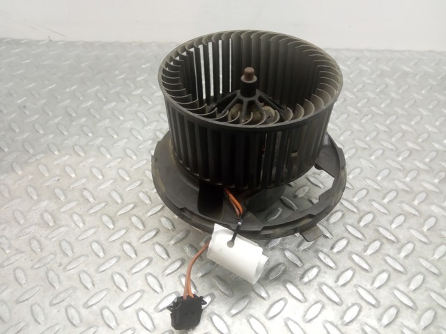 Motor de aquecimento para skoda octavia ii 1.6 tdi cay 1K1820015J