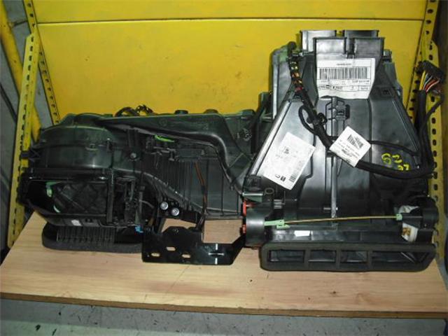 VAG 1K1820353 Корпус печки в сборе в наличии Харьков