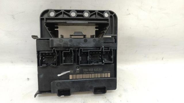 Unidade de conforto Skoda SuperB 3 3V3