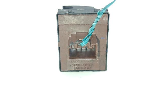 VAG 1K3959857AREH Кнопочный блок управления стеклоподъемником передний левый в наличии Кривой Рог