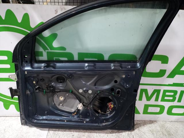 1K4831604 VAG Панель-щека двери передней правой купить в Винница
