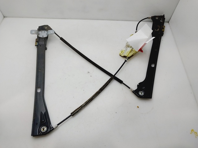 Mecanismo de acionamento de vidro da porta dianteira direita 1K4837462B VAG