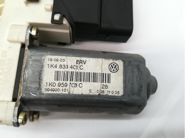 Regulador do vidro traseiro esquerdo para Volkswagen Golf V 1.9 TDI BXE 1K4839461A