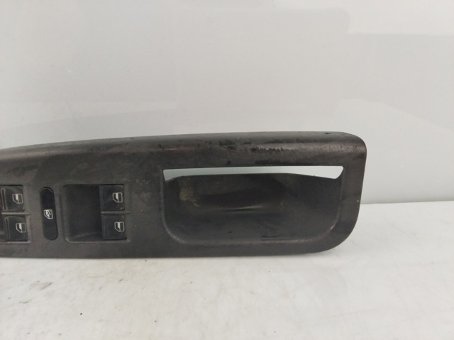 1K4868049B VAG купить в Запорожье