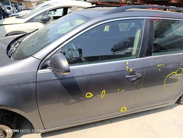 VAG 1K5831105F Панель-щека двери передней левой в наличии Чернигов