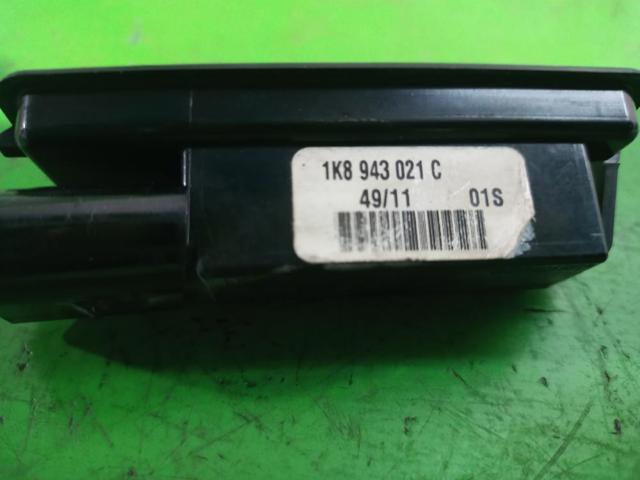 VAG 1K8943021C Фонарь подсветки номерного знака в наличии Ровно